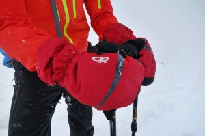 outdoor research alti mitts glove