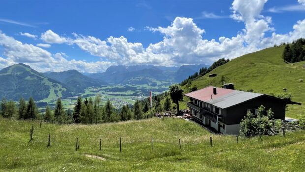 Die Taubenseehütte