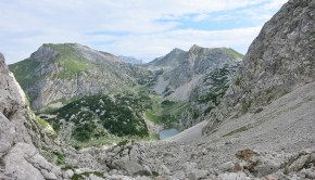 Blick vom Hochgschirr auf Schneibstein (ganz hinten)