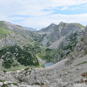 Blick vom Hochgschirr auf Schneibstein (ganz hinten)