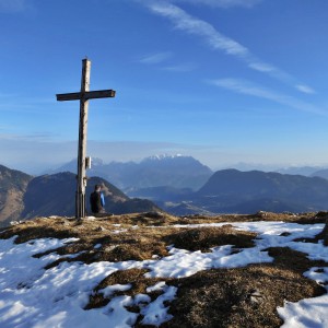 Am Heimkehrerkreuz