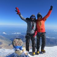 Am Gipfel des Elbrus - Jiha!