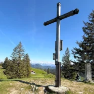 Am Gipfel der Farrenpoint