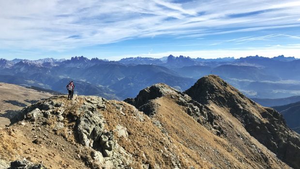 Gipfelblick von der Kassianspitze, vorne die Ritzlarspitze