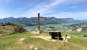 Am Mösalmkogel vor dem Inntal, rechts der Pendling