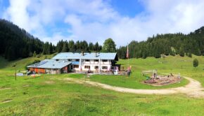 Das Höhlensteinhaus