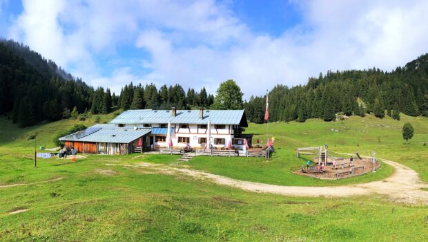 Das Höhlensteinhaus